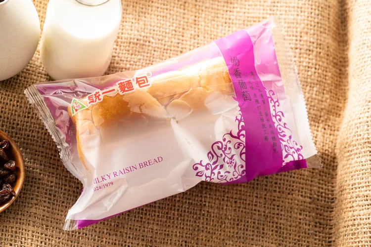 ▲Masa老師特別讚賞統一麵包奶香葡萄的口感。