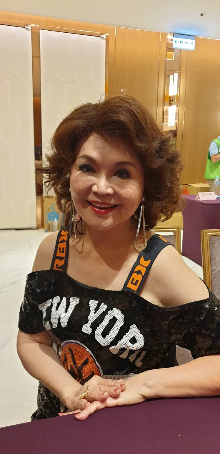 侯麗芳明年1月將當年輕嬷。張瑞振攝