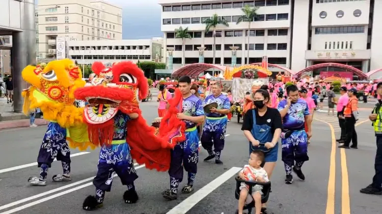 桃園土地公藝術節活動。桃園警分局提供