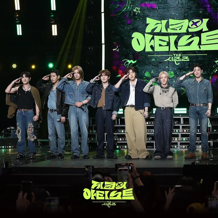 Block B成員U-KWON（左起）、B-BOMB、宰孝、朴經、ZICO、泰欥、P.O一起上節目，讓粉絲感動落淚。翻攝KBS