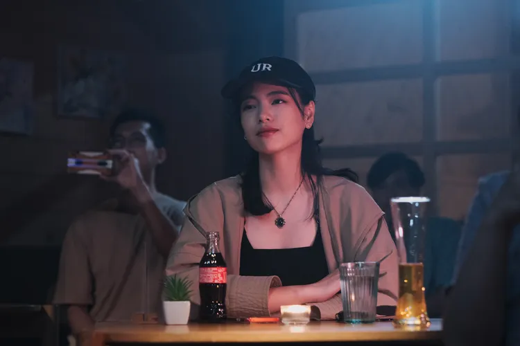 陸夏享樂至上女伴換不完，變身渣女前先催眠自己。紅杉娛樂提供