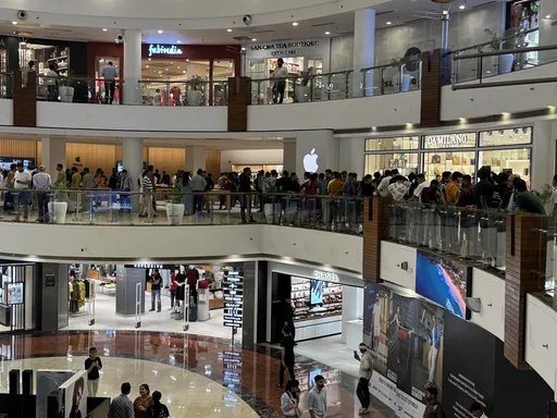 台灣人真幸福!iPhone 16這國貴1萬元仍瘋搶 預購破3700萬支