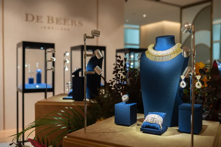 De Beers Jewellers Forces of Nature高級珠寶展。品牌提供