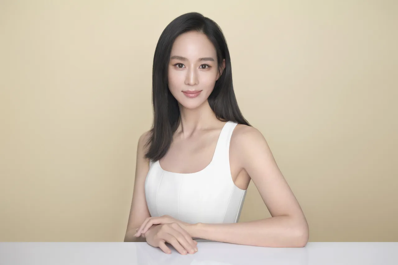 張鈞甯成為歐舒丹蠟菊品牌大使，許願造訪蠟菊的故鄉南法科西嘉島。品牌提供
