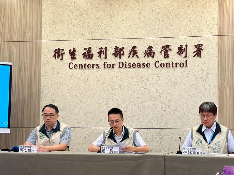 疾管署例行疫情記者會。記者黃泓哲攝