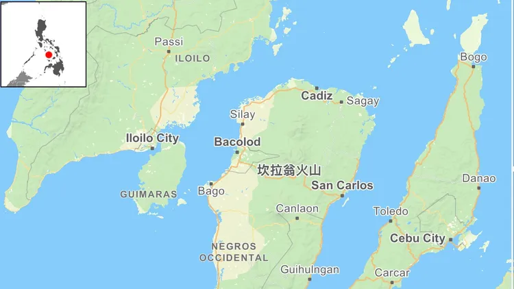 坎拉翁火山位於菲律賓中部內格羅島的北邊。自製地圖