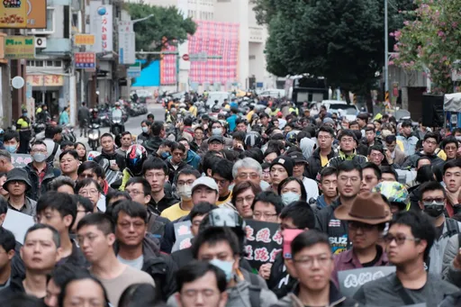明全台7處休息站注意!重機「上國道」抗議 高公局:違規罰6000元