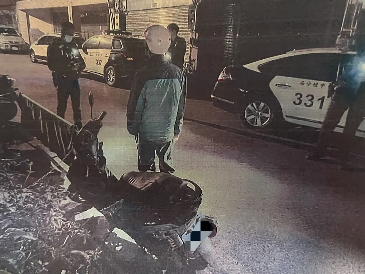蔡男被查獲時還穿著犯案時衣著及騎乘同一部機車。翻攝畫面