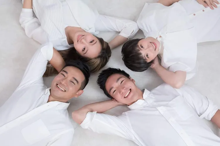 岑永康與張珮珊育有一女一子，常在社群分享家庭生活。翻攝岑永康張珮珊臉書