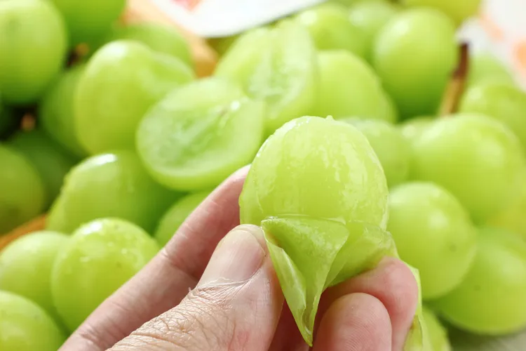 日本長野麝香葡萄完整串400g。業者提供