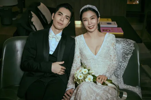 蕭敬騰絕美結婚照曝光 世紀婚禮倒數!Summer深V豪乳不藏了