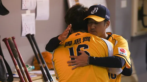 被誤傳與八大業者聚餐 平野惠一不再私下與球迷合照