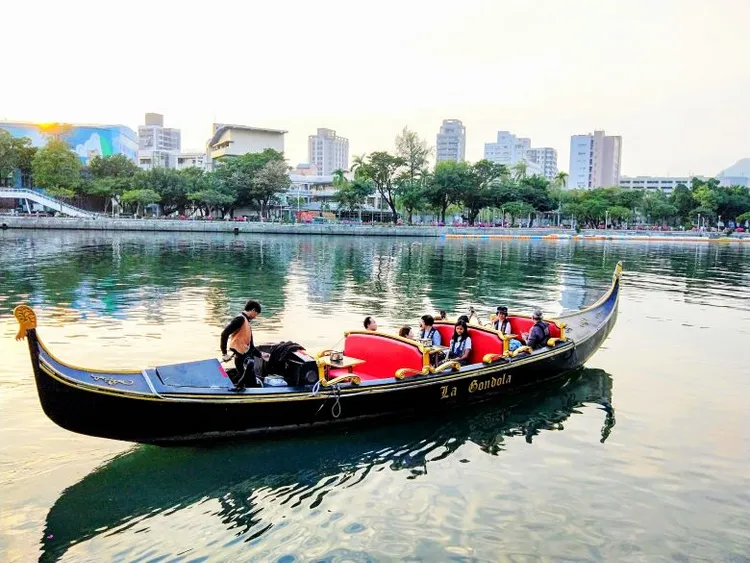 專屬廠商推優惠-貢多拉船。觀光局提供