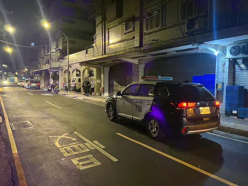 中秋节悲剧!新北板桥25岁男持刀自刎 民宅内1死1伤