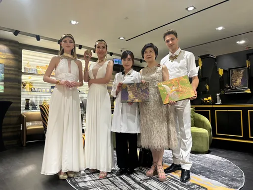 洪曉蕾驚喜現身貴婦保養品牌開幕記者會　古埃及風造型超吸睛　透露未來計畫