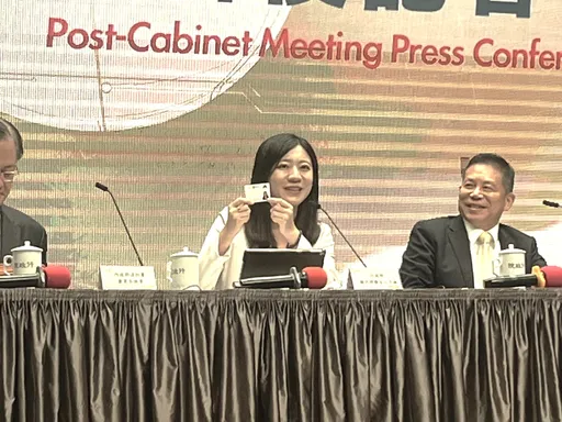 中國買網紅、台商去新疆洗白醜聞?行政院示警「注意赴中風險」