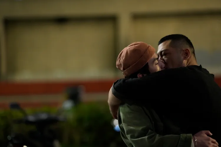 巫建和奪草爺男男螢幕初吻。壹壹影業提供