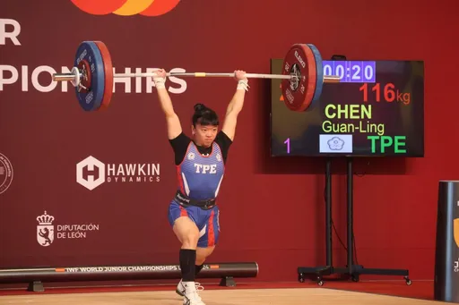 台灣19歲舉重小將勇奪世青賽3金 官網:「下一個郭婞淳」