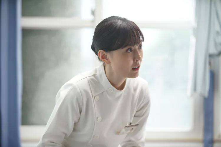 張晏塵再度演出護理師，坦言是去大埔找回自己。大愛電視提供