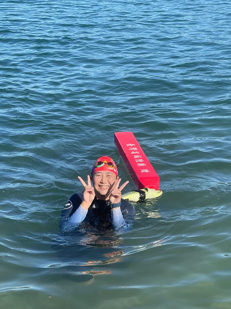 來自台北的廖上儀女士則游出女子第一。南投縣府提供