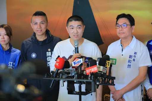 率藍營民代赴基隆力挺謝國樑 劉和然:拒絕不公義罷免