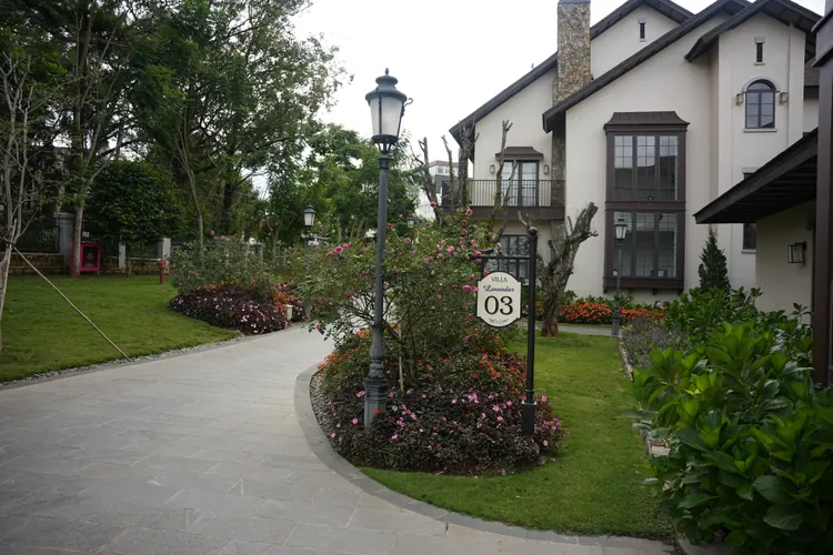 大叻曾是法國殖民時期的渡假勝地，留下了許多法式別墅。S.H.攝