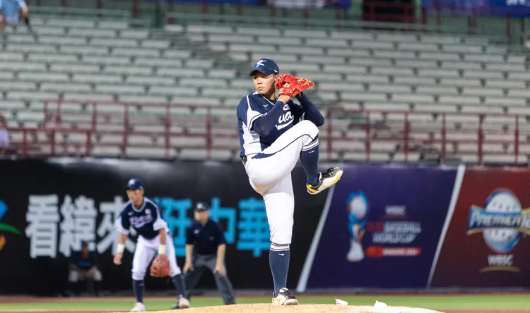 丁炫瑀被中華隊打退場。  棒協提供