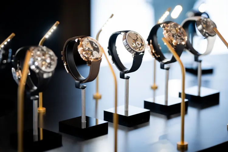 展出的13款腕錶，總價超過2億新台幣。品牌提供
