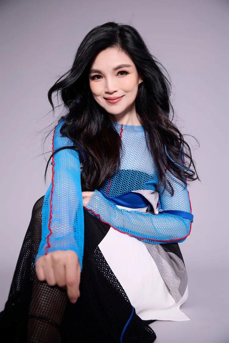 56歲歌壇美魔女談詩玲推出新專輯《追夢的人》。豪記唱片提供