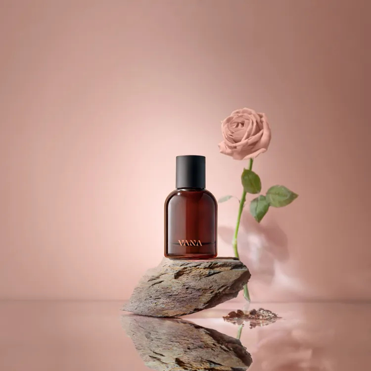 VANA北歐花園淡香精也帶有迷人的玫瑰香，50ml／1880元。品牌提供