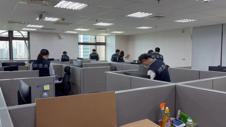 調查官搜索。新竹地檢署提供