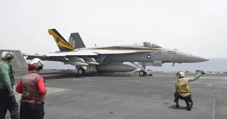 F/A-18艦載機。美國海軍臉書