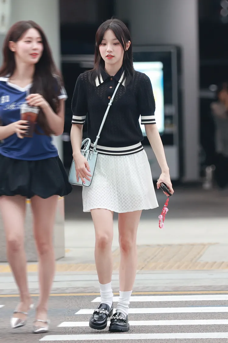 宋雨琦即將出席TORY BURCH 2025春夏系列時裝秀。品牌提供