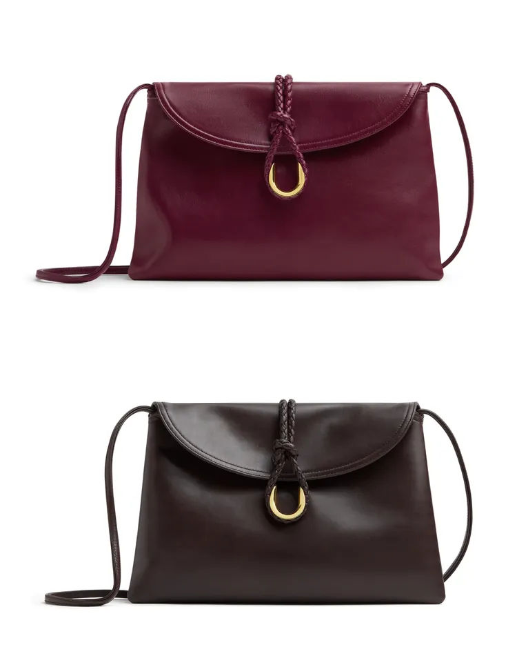 BOTTEGA VENETA Liberta包款，各13萬8200元。品牌提供