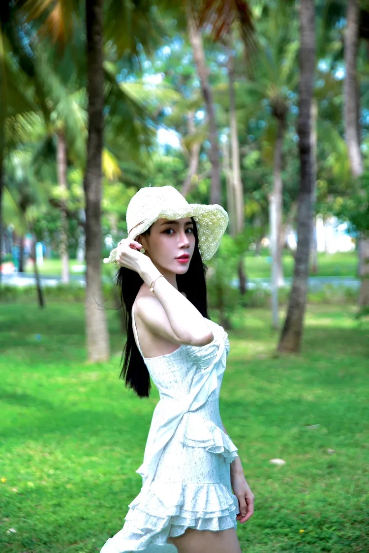 彤彤其實很好相處，希望粉絲不要被她外表嚇到。