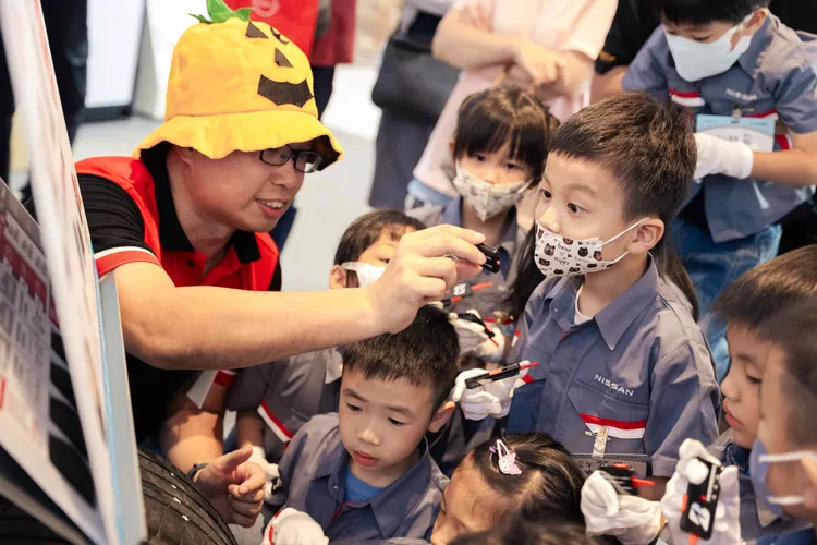 今年內容特別結合「全國交通安全月」主題，設計全新互動教材及故事繪本等，讓孩子們更能深入淺出地理解交通安全的重要性。業者提供