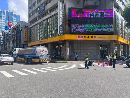 台南12小時連2起死亡車禍 2直行女騎士竟都被「右轉車」撞斃