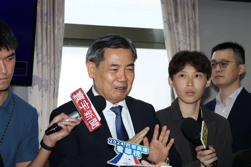 总统府:司法院秘书长吴三龙退职 副秘书长黄麟伦暂代
