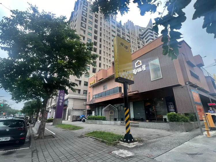 三地集團收購文山兩間店面，成交額達10.1億元。葉家銘攝