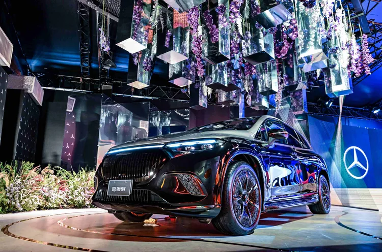 現場展示珍稀車款Mercedes-Maybach EQS 680 SUV 。業者提供