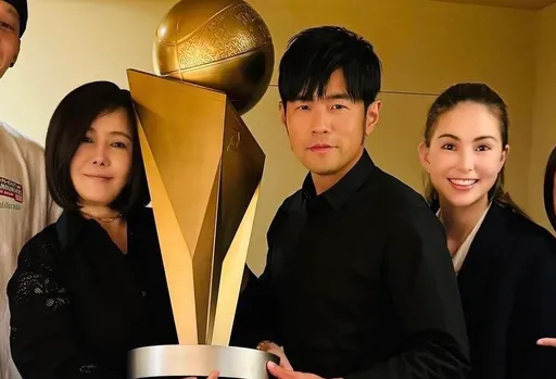 江蕙罹癌化療周杰倫早知道了！　掏心底話盼天后二姐再展現天籟歌喉