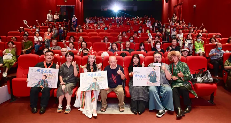 世界民族電影節開幕片《薩滿男孩》放映。海鵬影業提供