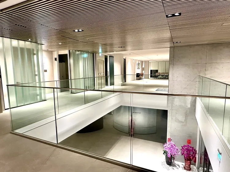 愛爾麗集團台南總部由國際知名建築設計師羅耕甫操刀，是未來企業總部的設計指標。
