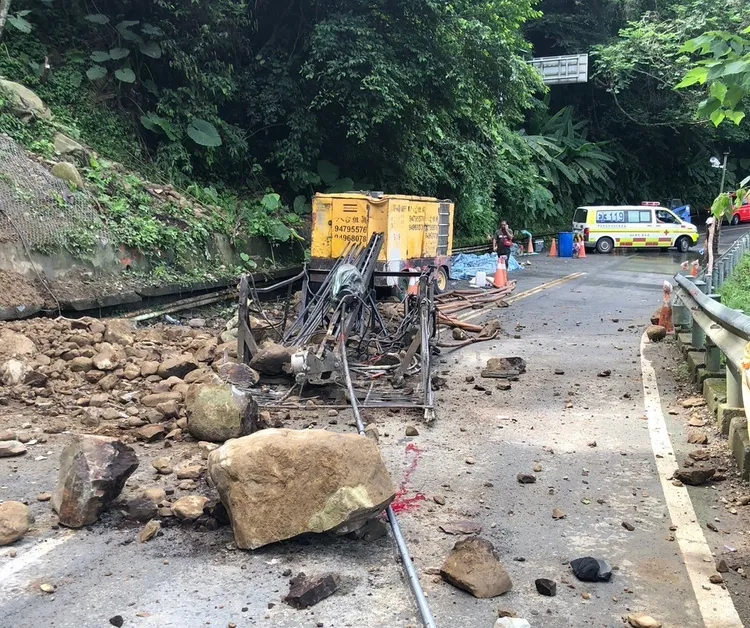 事發地點在苗栗縣泰安鄉苗62鄉道虎山溫泉附近。民眾提供