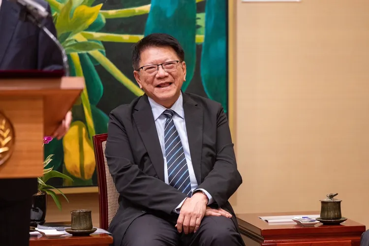 總統府秘書長潘孟安。翻攝潘孟安臉書