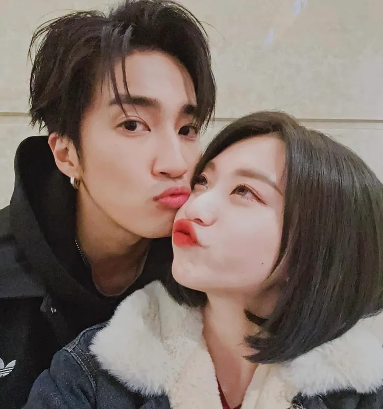 婁峻碩與未婚妻焦凡凡同一天生日。攝焦凡凡IG