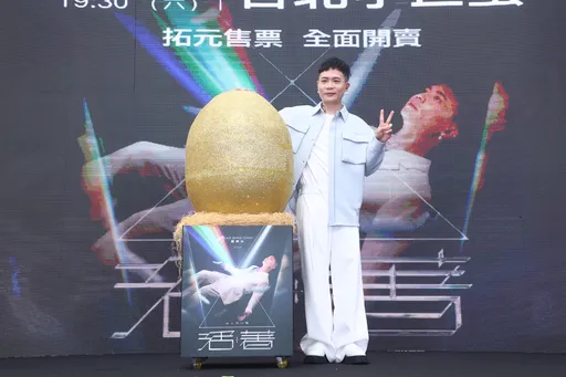 「破億神曲製造機」蕭秉治回來了　甜曝女友低調的浪漫