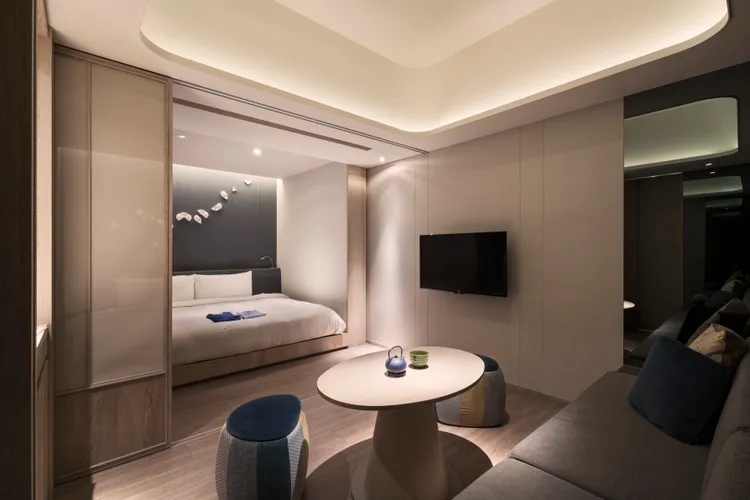 三五好友推薦入住「泉思雙人套房」，兩人成行，每房每晚只要7200元起，輕鬆享受礁溪輕旅行。業者提供