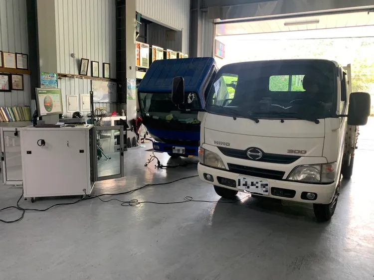 保養廠檢驗。新竹市環保局提供