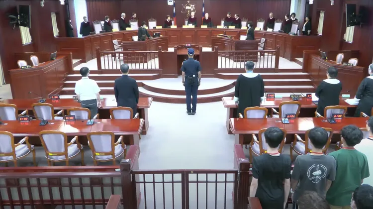 憲法法庭死刑釋憲案。翻攝憲法法庭直播